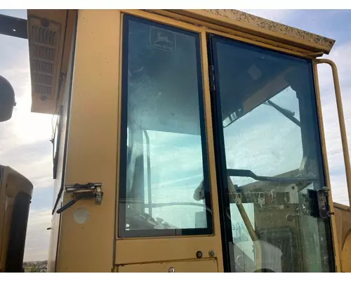 John Deere 770CH Equip Side Glass