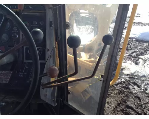 John Deere 770 Equip Controls