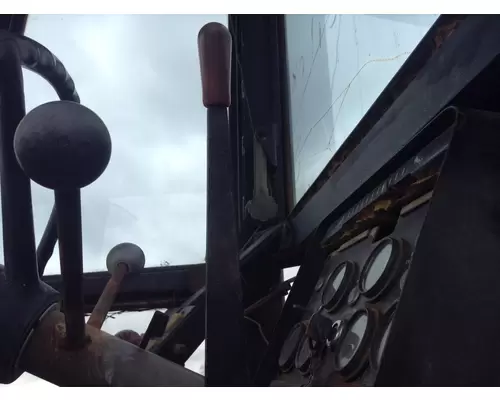 John Deere 770 Equip Controls
