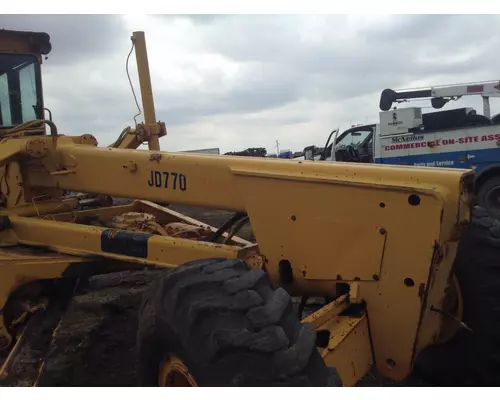John Deere 770 Equip Frame