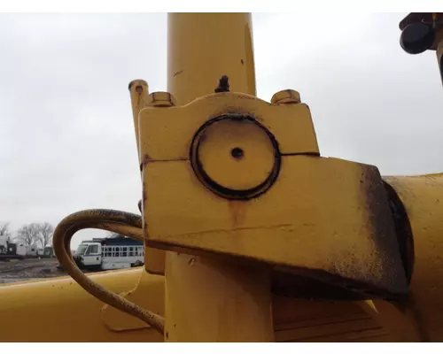 John Deere 770 Equip Hydraulic Cylinder