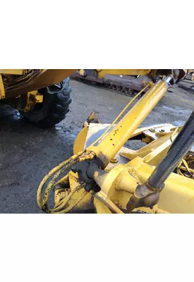 John Deere 770 Equip Hydraulic Cylinder