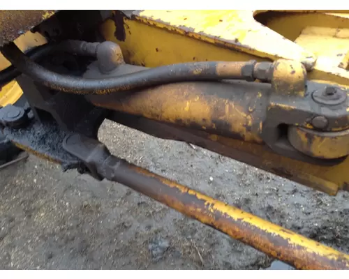 John Deere 770 Equip Hydraulic Cylinder