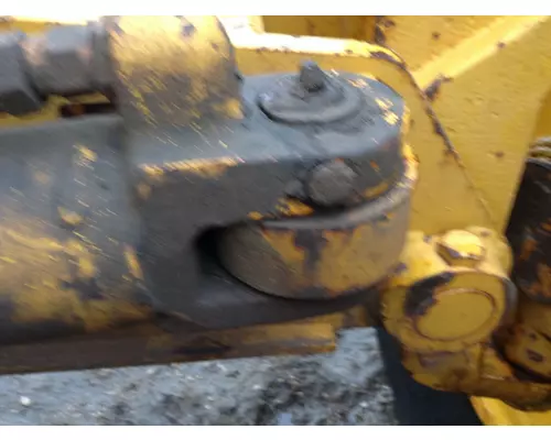 John Deere 770 Equip Hydraulic Cylinder