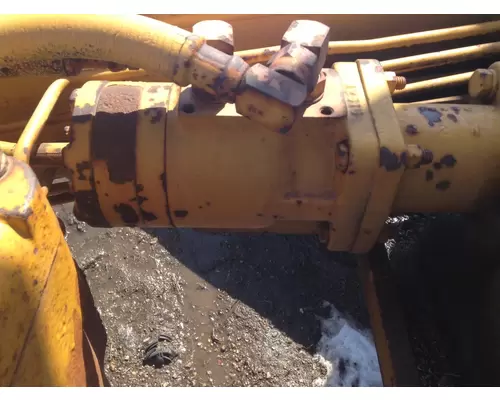 John Deere 770 Equip Hydraulic Motor