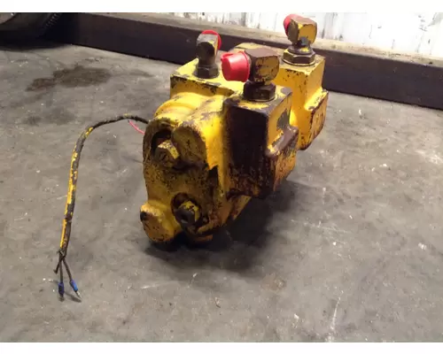 John Deere 770 Equip Hydraulic Valve