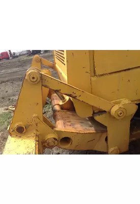 John Deere 770 Equip Linkage