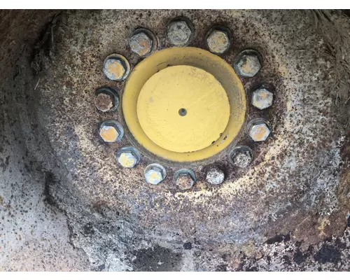 John Deere 824J Equip Axle Shaft