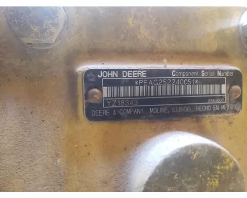 John Deere 824J Equip Axle