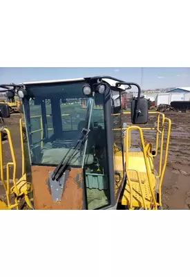 John Deere 824J Equip Cab Assembly