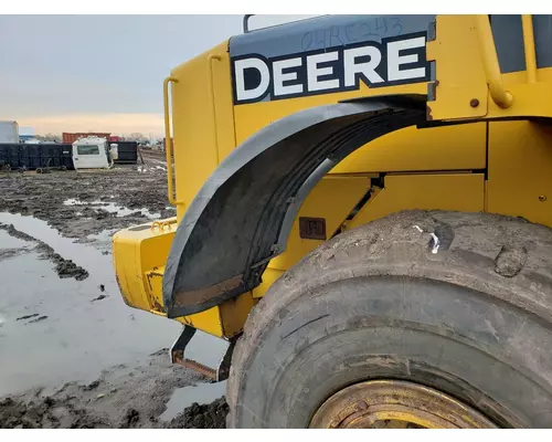 John Deere 824J Equip Fender