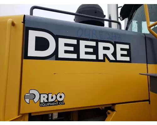 John Deere 824J Equip PanelCover