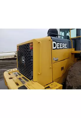 John Deere 824J Equip Radiator Support