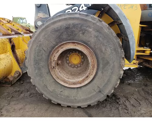 John Deere 824J Equip Tire and Rim