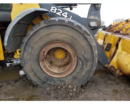 John Deere 824J Equip Tire and Rim