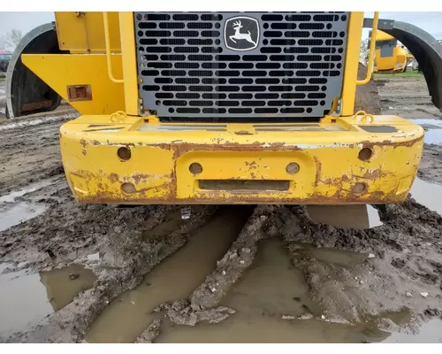 John Deere 824J Equip Weight