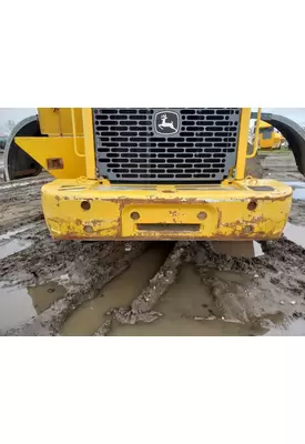 John Deere 824J Equip Weight