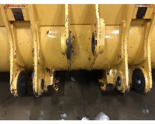 John Deere 824K Equipment (Mounted)