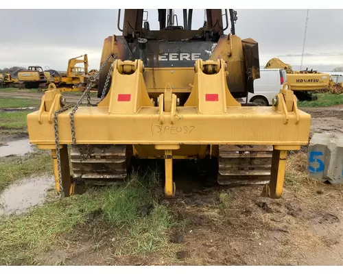 John Deere 850K Equipment Units