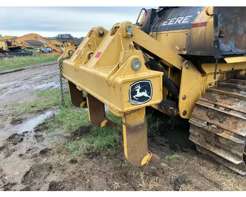 John Deere 850K Equipment Units