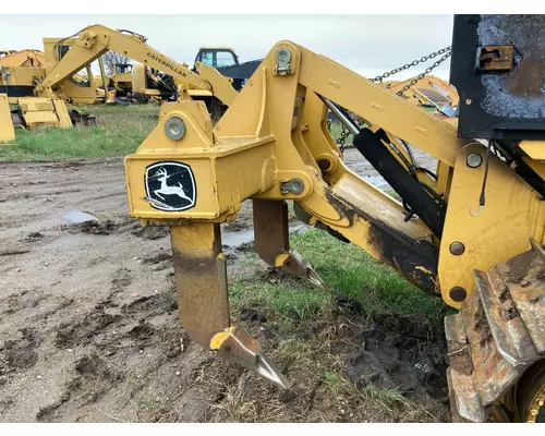 John Deere 850K Equipment Units