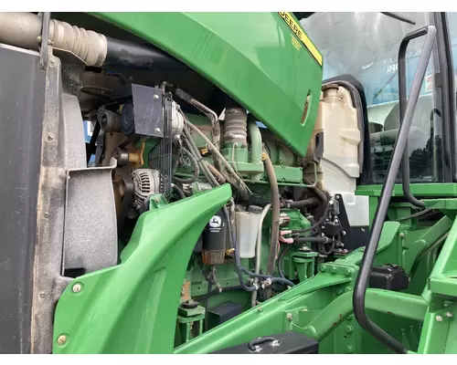 John Deere 9530T Equipment Units
