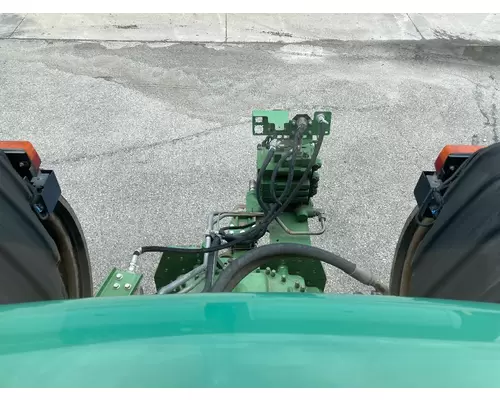 John Deere 9530T Equipment Units