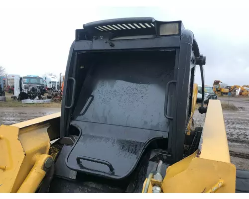John Deere CT332 Equip Cab Assembly