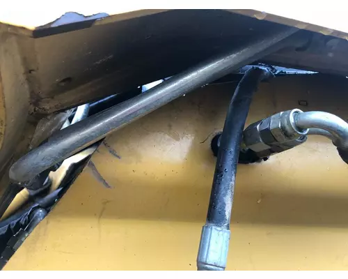 John Deere CT332 Equip Hydraulic Line