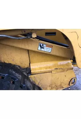 John Deere CT332 Equip Linkage