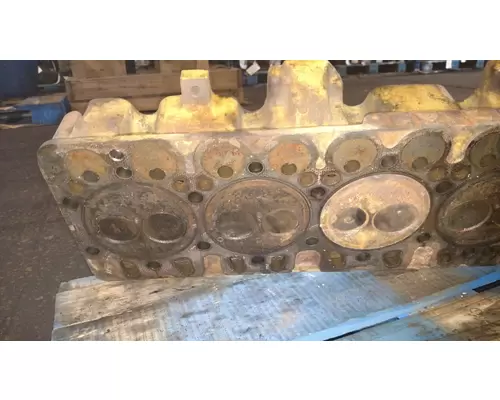 John Deere Other Cylinder Head