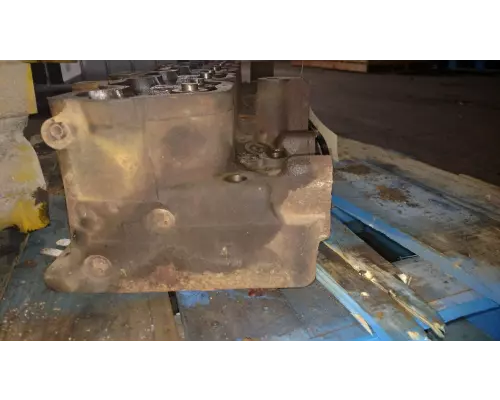 John Deere Other Cylinder Head