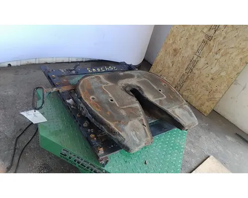 Fifth Wheel JOST  AIR SLIDE LKQ Western Truck Parts