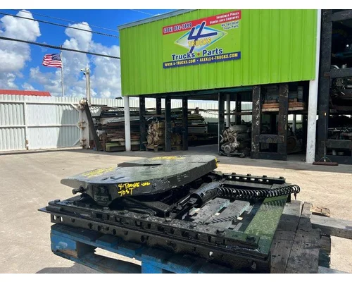 Fifth Wheel JOST JSK 37 USL 4-trucks Enterprises LLC