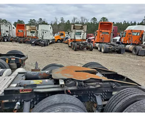 KALMAR HYDRAULIC LIFTING FIFTH WHEEL