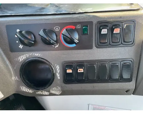 KALMAR T2 Vehicle For Sale