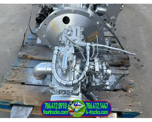 KAWASAKI K5V80DTP100R Engine Assembly