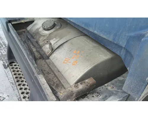 KENWORTH 115-124 GALLON FUEL TANK