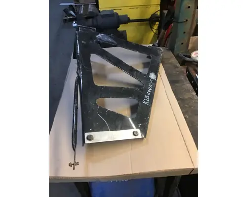 KENWORTH 9900 Brackets, Misc.