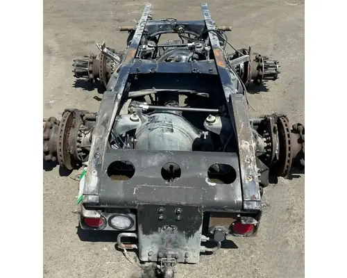 KENWORTH AG400L Cutoff Tandem Axle