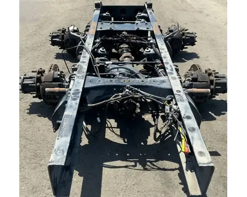 KENWORTH AG400L Cutoff Tandem Axle