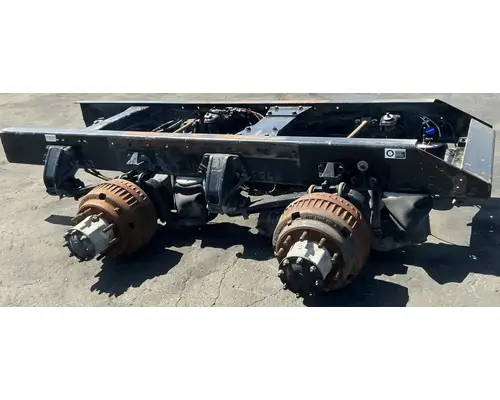 KENWORTH AG400L Cutoff Tandem Axle