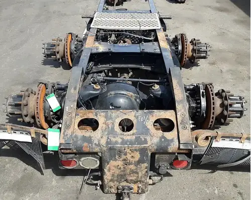 KENWORTH AG400L Tandem Cutoffs