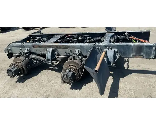 KENWORTH AG400L Tandem Cutoffs