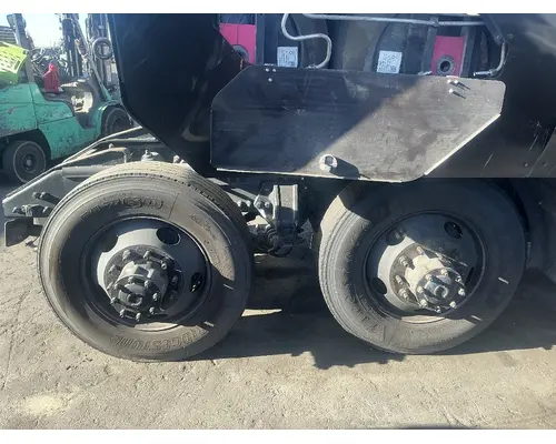 KENWORTH AG400L Tandem Cutoffs