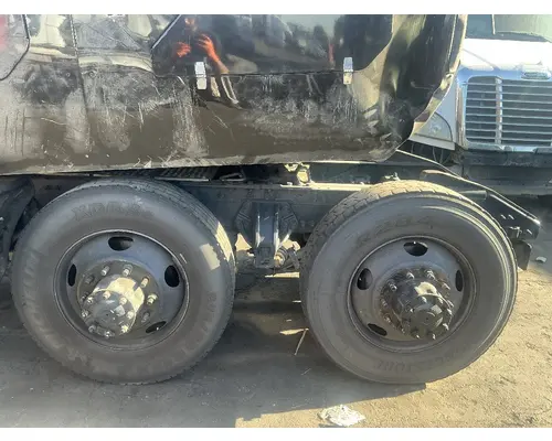KENWORTH AG400L Tandem Cutoffs
