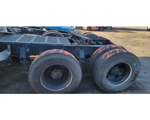 KENWORTH AG400L Tandem Cutoffs