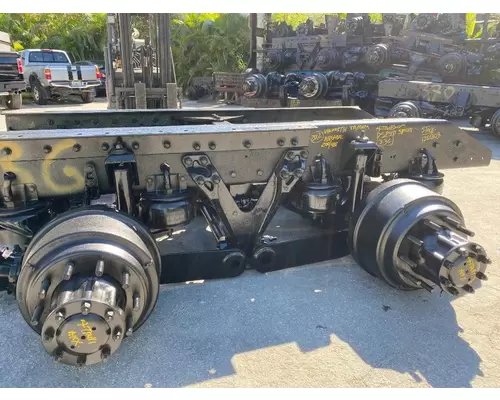 KENWORTH AIRGLIDE Cutoff Assembly (Complete With Axles)
