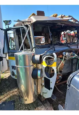 KENWORTH C500 Cab Mount