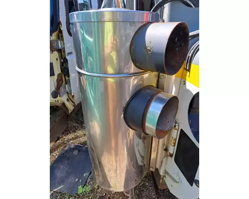 KENWORTH C500 Cab Mount